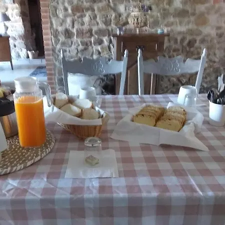 Le Clos Du Mouy Nocleg ze śniadaniem Le Vernet-Chameane